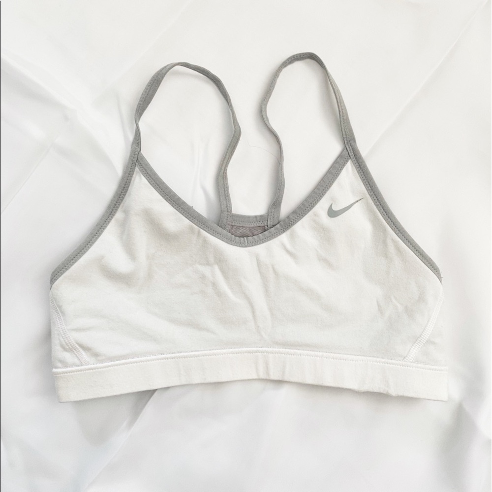 Nike Women’s Reversible Sports Bra